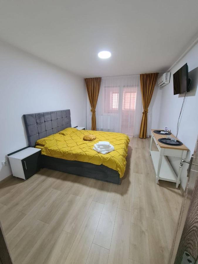 피테슈티 Garsoniera Luxury Kevin 아파트 외부 사진